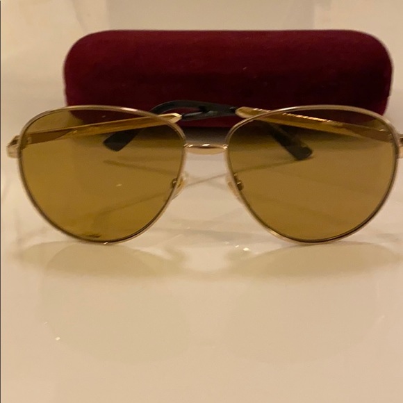 Gucci sunglasses